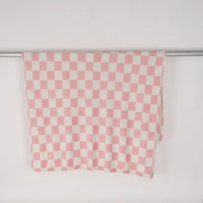 Deken (Roze, Wit)