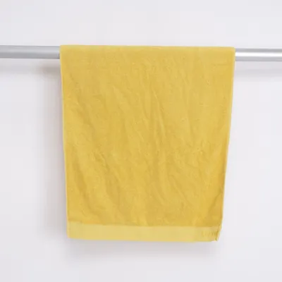 Badlakan (Gul) från Living by Hemtex Bomull