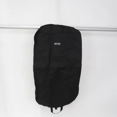 Resegarderob (Svart) från Boss Hugo Boss