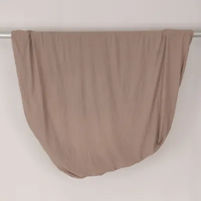 Stræklagen (Beige) fra Novitesse Bomuld