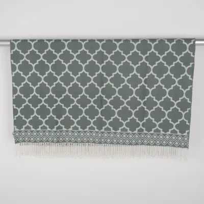 Blanket (Green, White) from H&M Acrylic