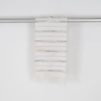 Tapis tissé (Blanc, Gris, Bleu)