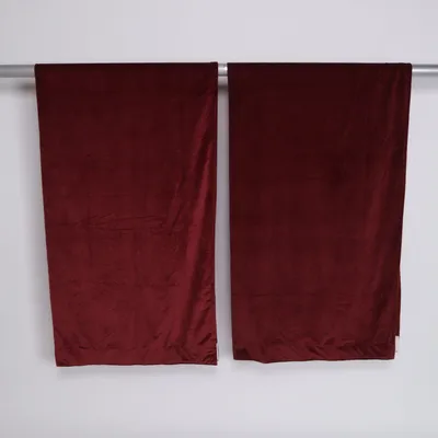 Mörkläggningsgardin (Röd) från Åhléns Polyester