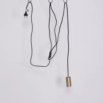 Taklampa (Svart, Guldfärgad) från North Light