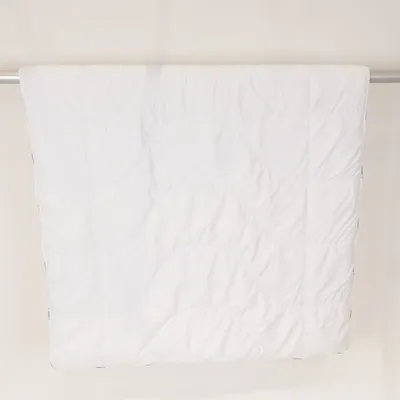 Couette (Blanc) de Irisette Polyester