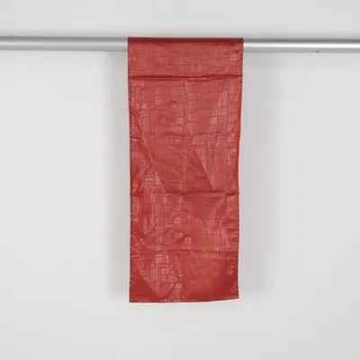 Table runner (Red) from Living Polyester