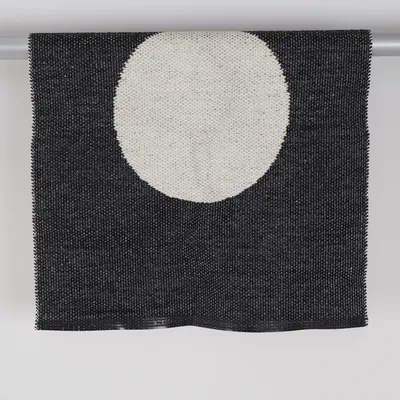 Plastic mat (Black, White) from Pappelina