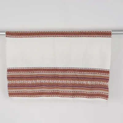 Woven rug (White, Brown)
