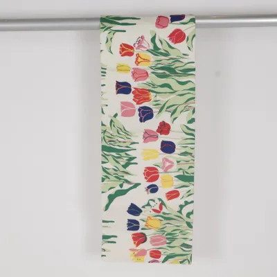 Gordijnkast (Gardinkappa i klassisk svensk design från Svensk Tenn) van Svenskt Tenn