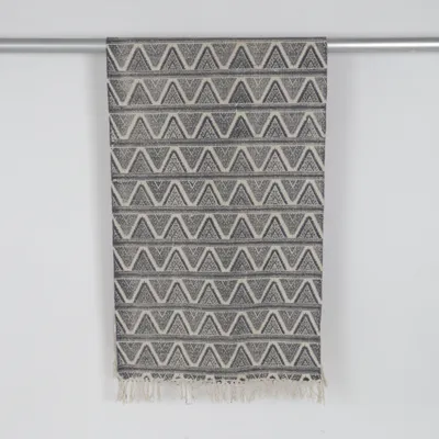 Vävd matta (Grå, Vit) från Svanefors