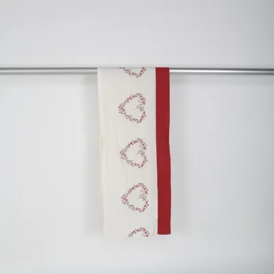 Gardinkappa (Vit, Röd) från Hemtex Bomull