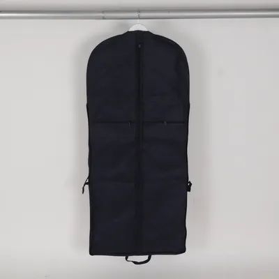 Resegarderob (Blå) från Suitsupply