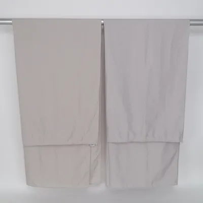 Gordijn aan roede (Beige) van Meradiso Polyester