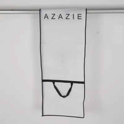 Resegarderob (Vit) från Azazie