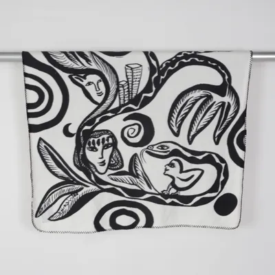 Filt (Vit, Svart) från Kosta Linnewäfveri