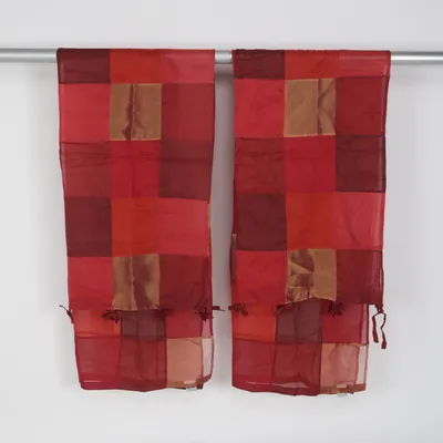 Panelgardin (Röd, Flerfärgad) från Indiska Bomull, Metallfiber, Polyester