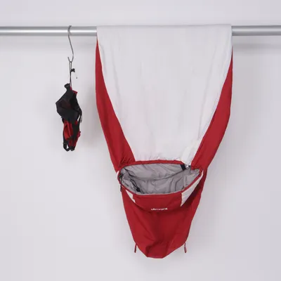 Skidfodral (Röd, Vit) från Kayoba