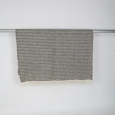 Filt (Svart, Vit) från Klippan Ull