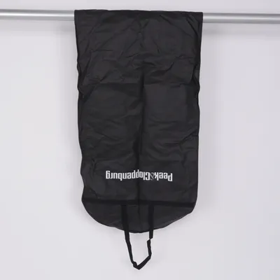 Garment bag (Black) from Peek & Cloppenburg