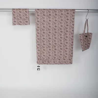 Bäddset (Rosa, Svart, Vit) från Petit by Sofie Schnoor