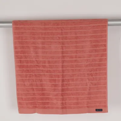 Bath towel (Pink) from Noble House