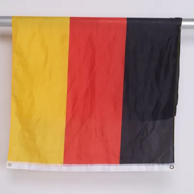 Flagga (Röd, Gul, Svart) från Jim Beam