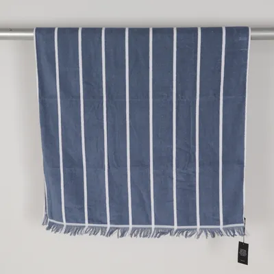 Bath towel (Blue, White) from Høie of Scandinavia Cotton