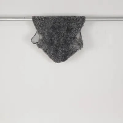 Fårskinnsfäll (Grå) från Skinnwille Skinn