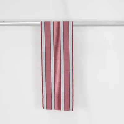 Chemin de table (Rouge, Blanc, Gris) de Nyblom Kollén Coton