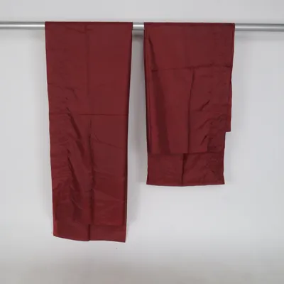 Rod pocket curtain (Red)