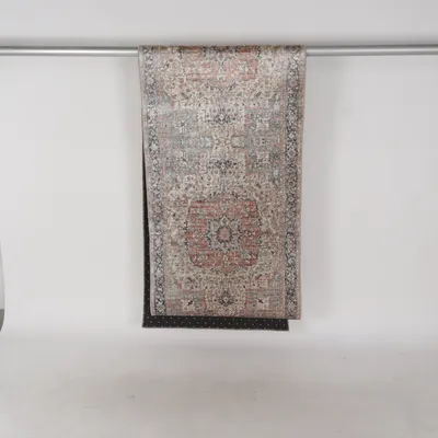 Kortluvet tæppe (Amber Medallion) fra KMCarpets Polyester
