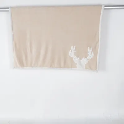 Pläd (Vit) från Jysk Polyester