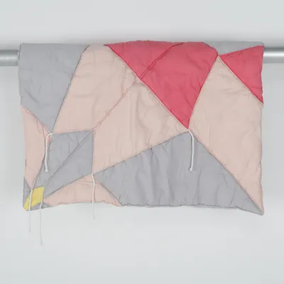 Tæpppe (Grå, Pink, Beige) fra Felix
