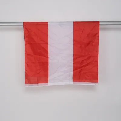 Flag (Red, White)