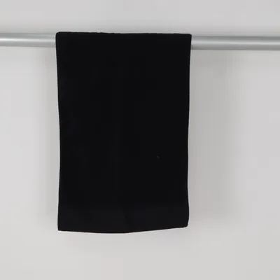 Serviette (Noir) de Yves Saint Laurent Beauté Coton
