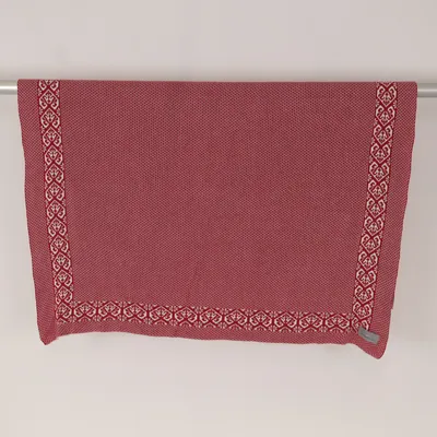 Blanket (Red, White) from Värnamo Sängkläder