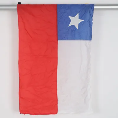 Drapeau (Rouge, Bleu, Blanc)