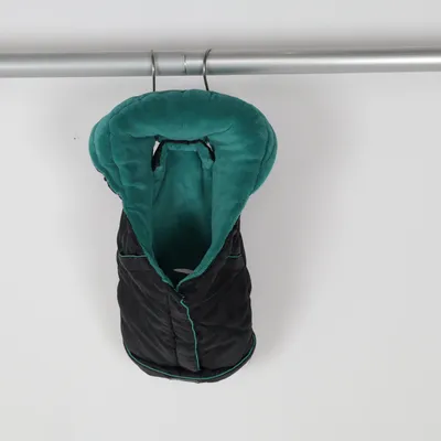Footmuff (Black, Green) from Altabebe