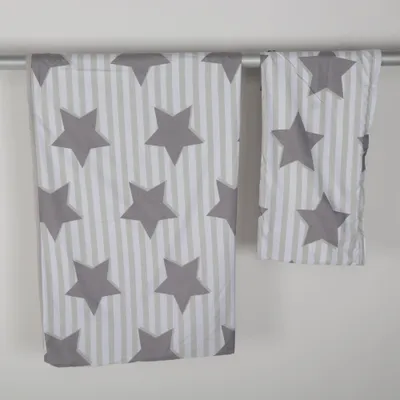 Bed set (Gray) from Amazon Basics Polyester