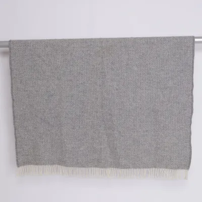 Filt (Grå, Vit) från Klippan Ull