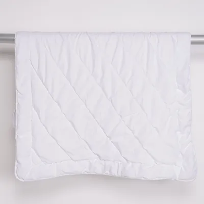 Dyne (Hvid) fra Meradiso Genanvendt polyester
