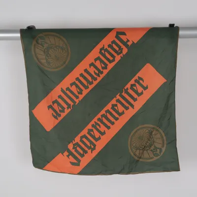 Flagga (Grön, Orange) från Jägermeister