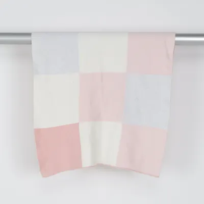 Blanket (Pink, White, Gray) from Staccato