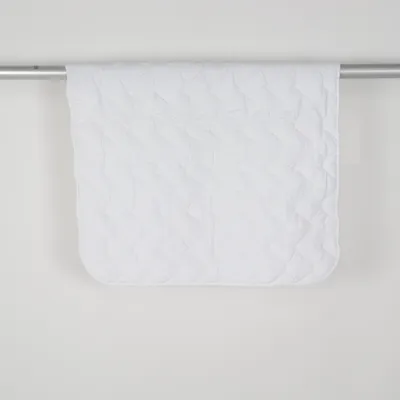 Duvet (White) from Värnamo of Sweden