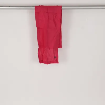 Löpare (Röd) från Duka Linne