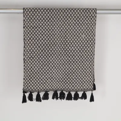 Woven rug (Black, Beige)