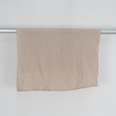 Plaid (Beige) from Vinter & Bloom