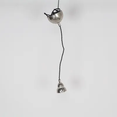 Taklampa (Silverfärgad, Svart, Vit) från Karlskrona Lampfabrik