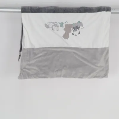 Baby blanket (White, Gray) from Nattou