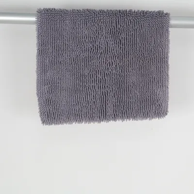 Bathroom mat (Gray) from Amazon Basics Polyamide, Polyester